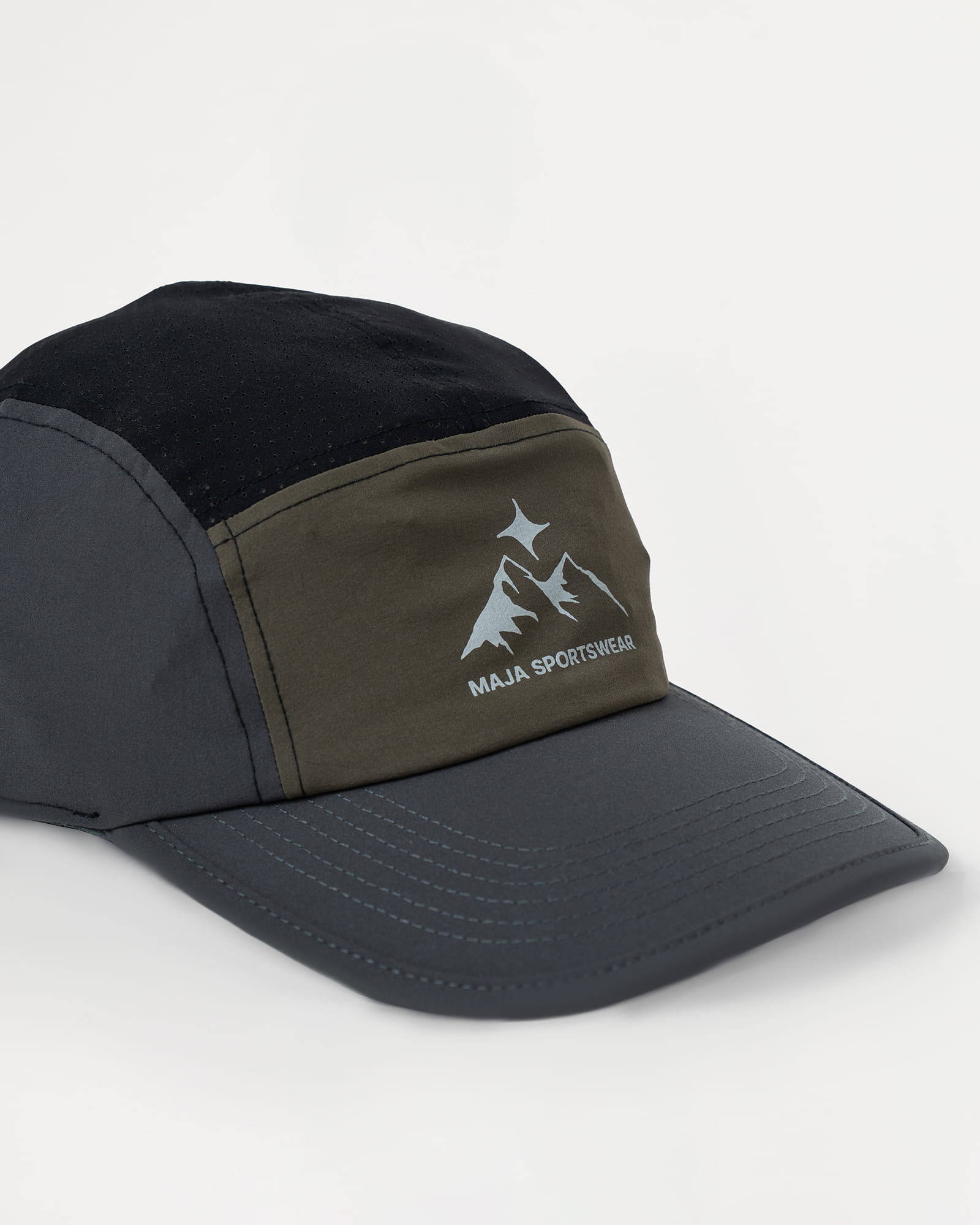 MAJA Horizonte Emblema Panel Cap
