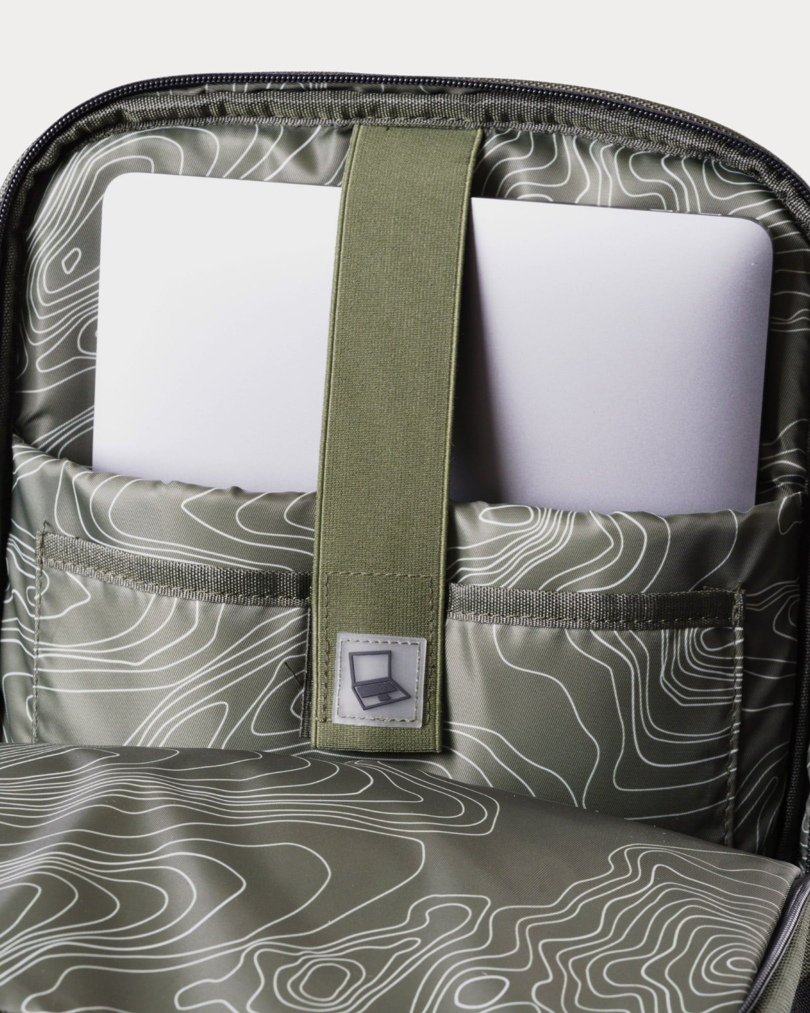 MAJA Ónix Formal Backpack 20 L