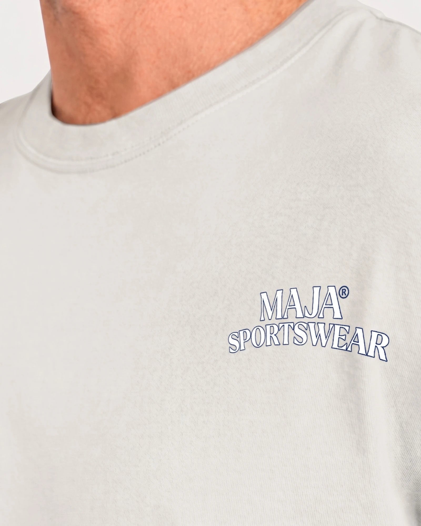 MAJA Aventura Graphic T-Shirt