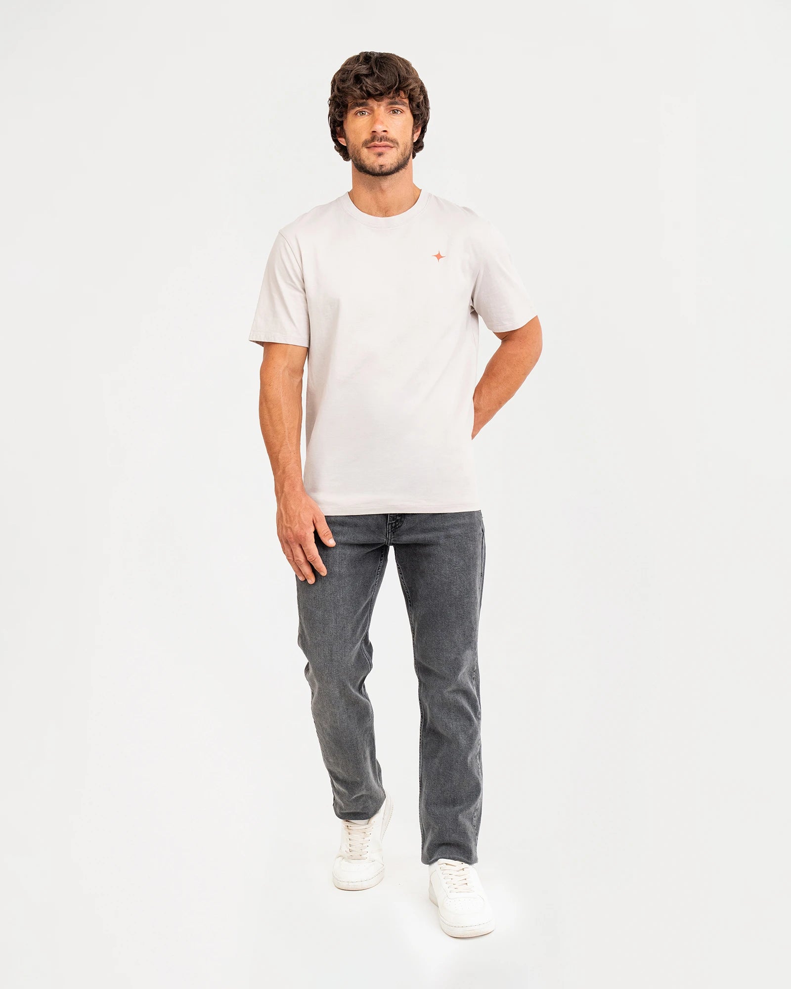 MAJA Aventura Graphic T-Shirt