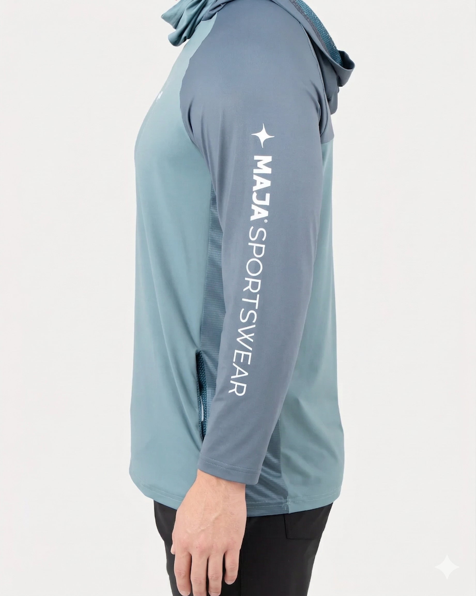 Performance T-shirt with Signature mask