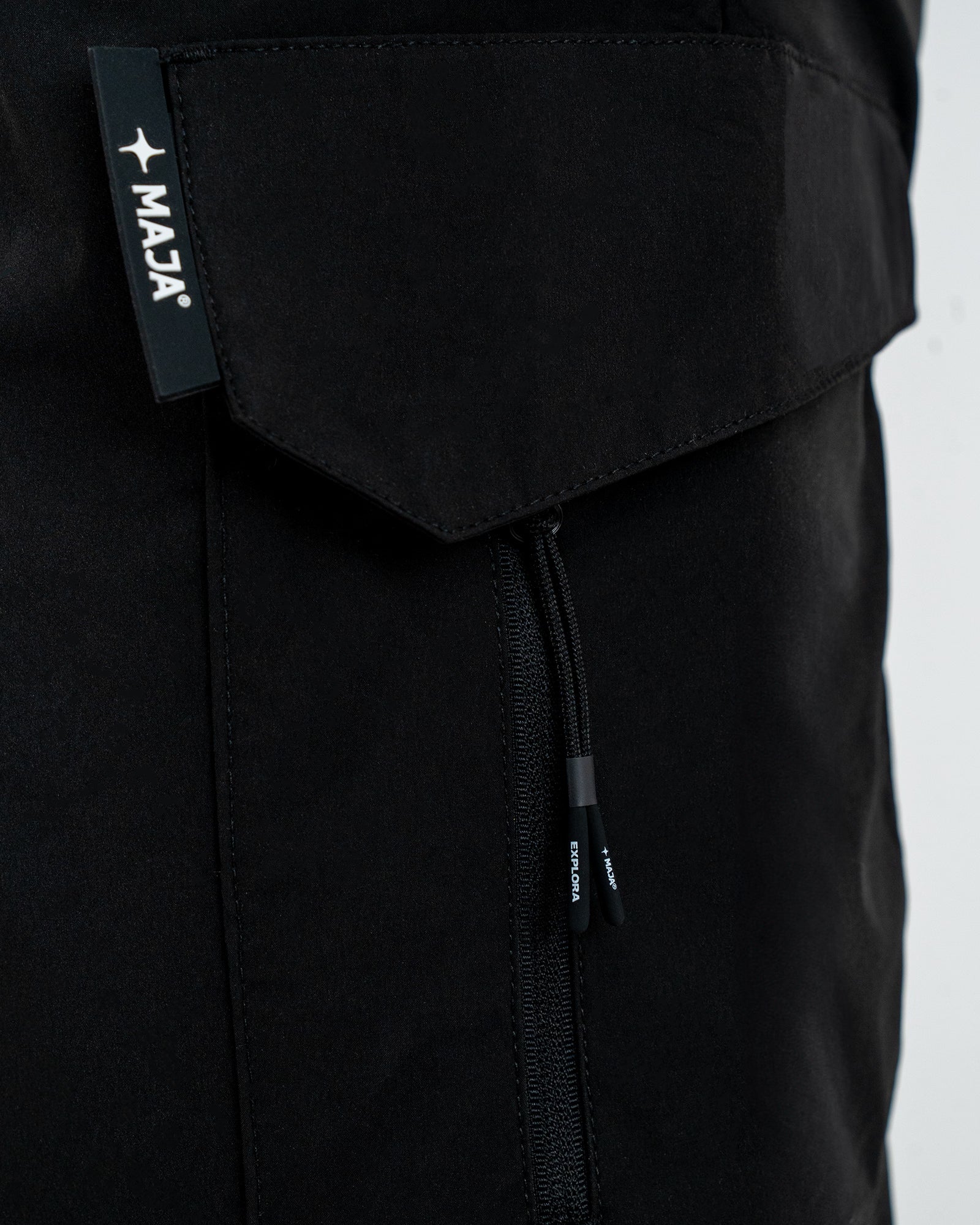 MAJA Instinto Cargo Pants