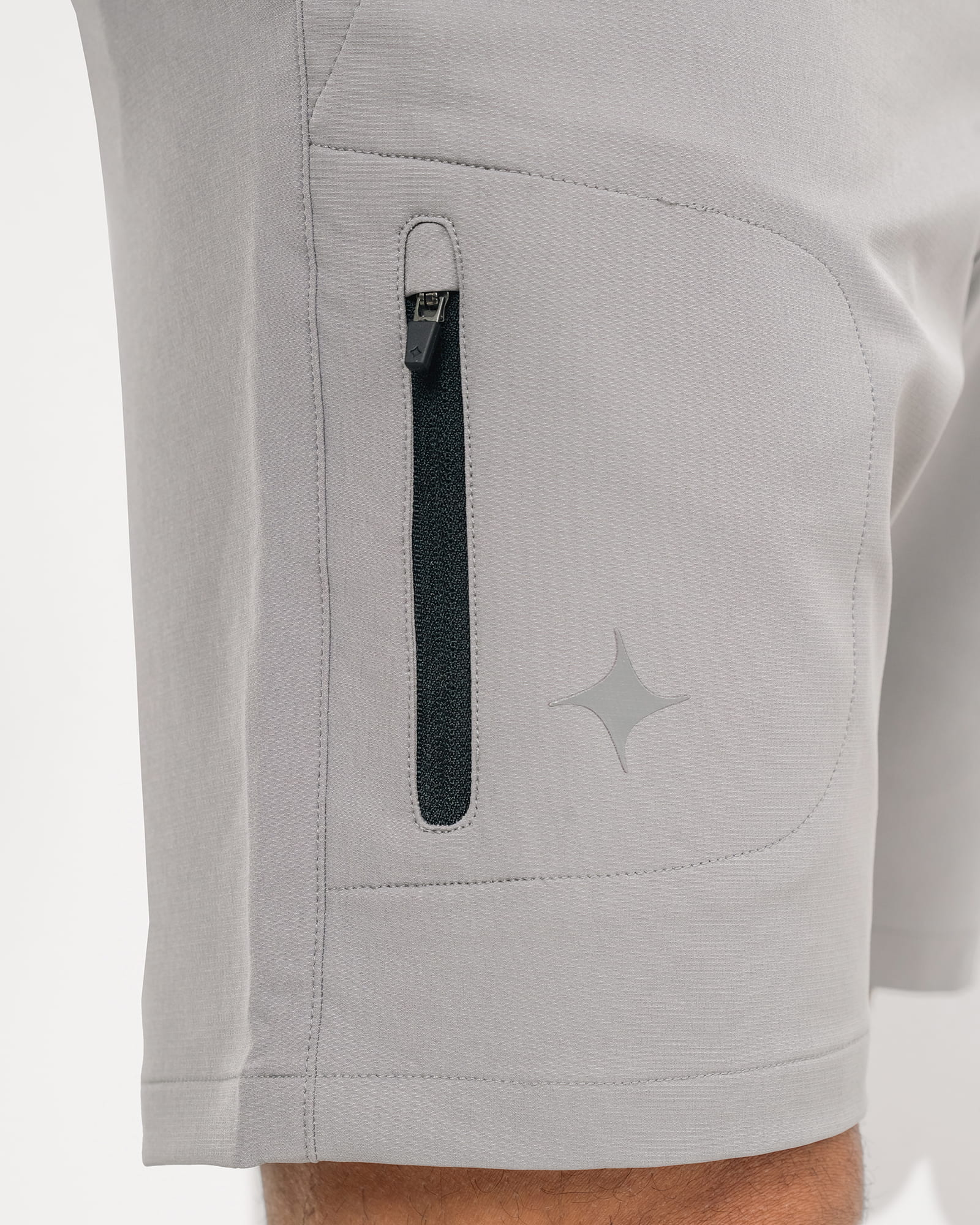 MAJA Grafito Cargo Shorts