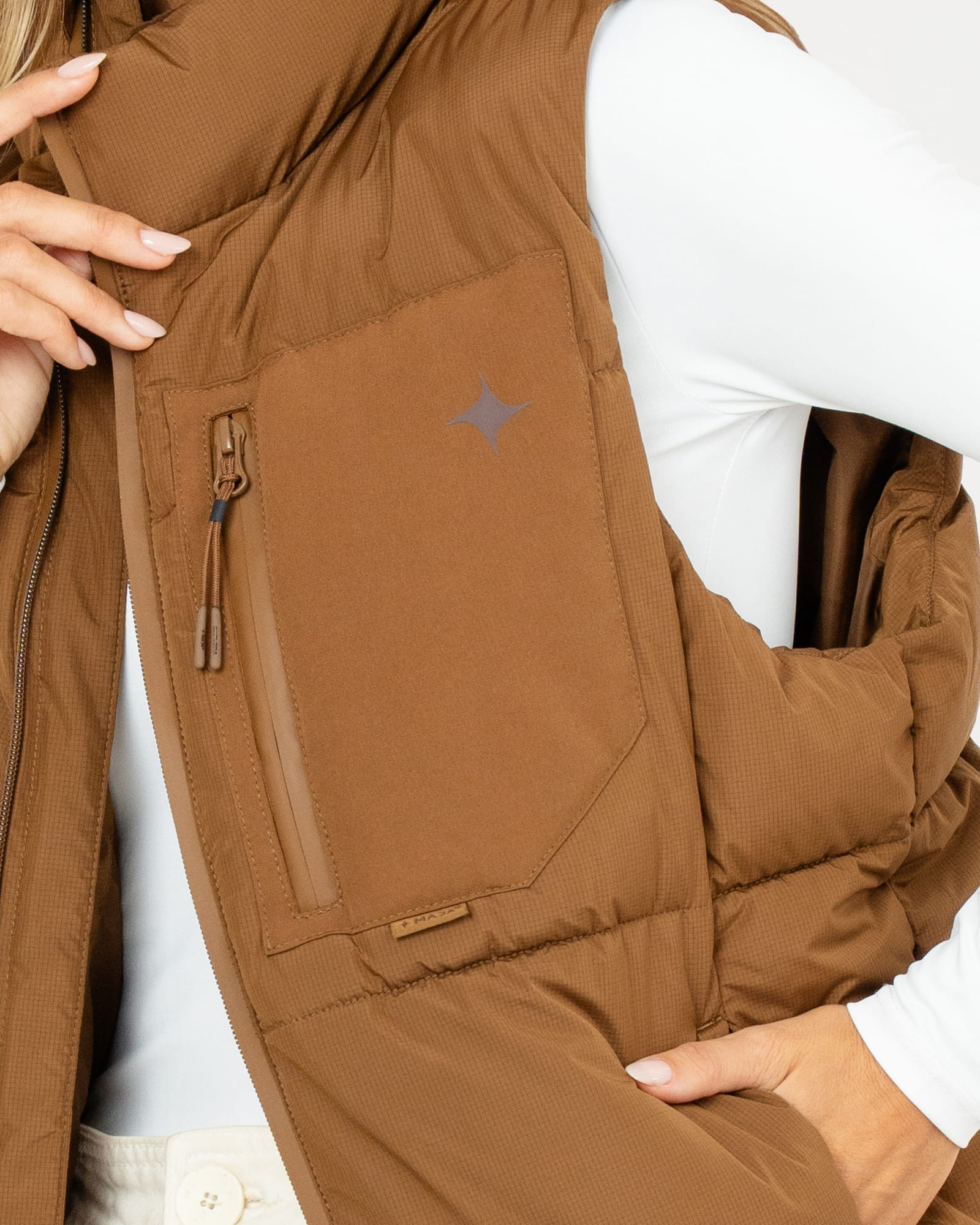 MAJA Women's Refugio Vest