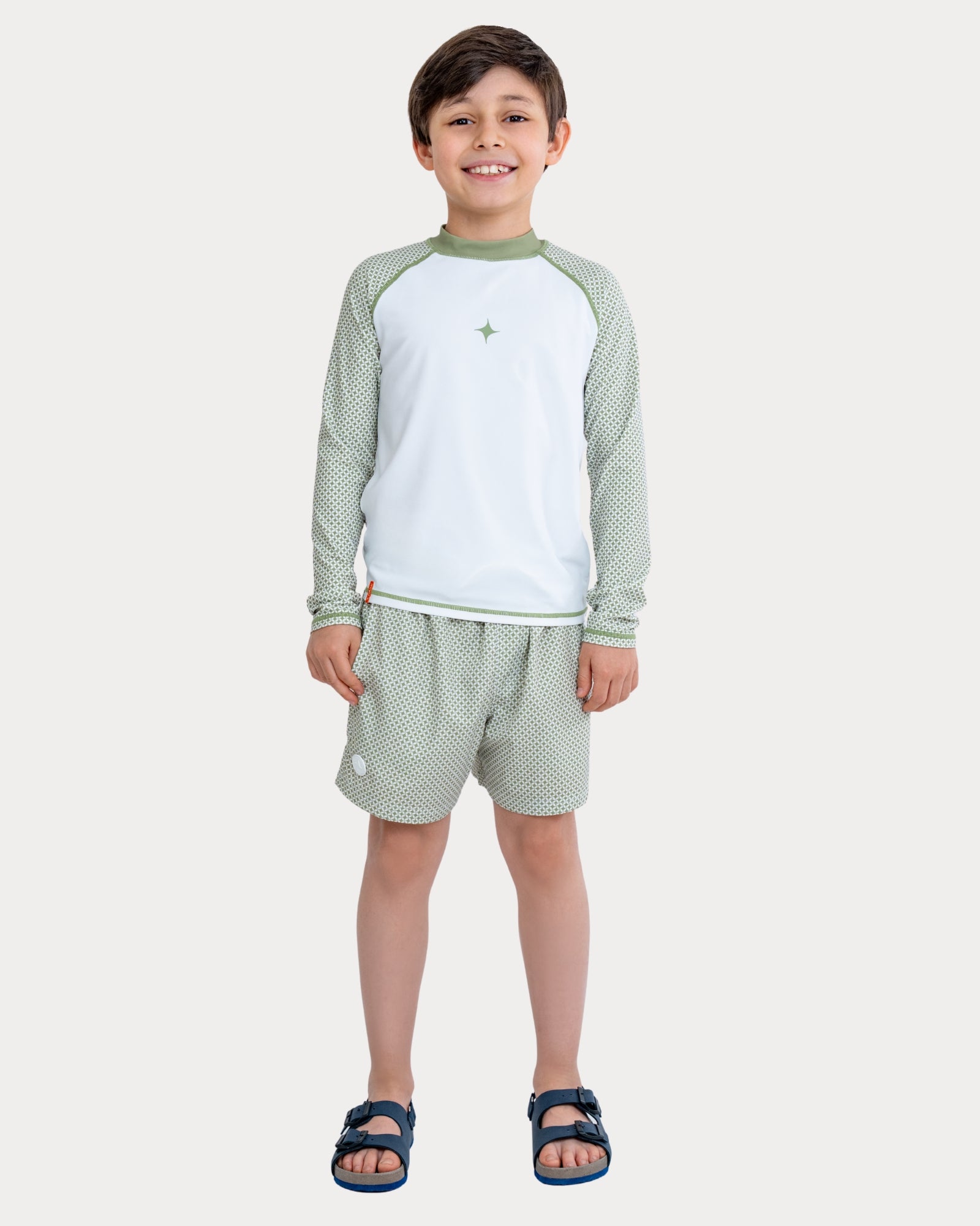 Set Playera Performance y Boardshort MAJA® KIDS