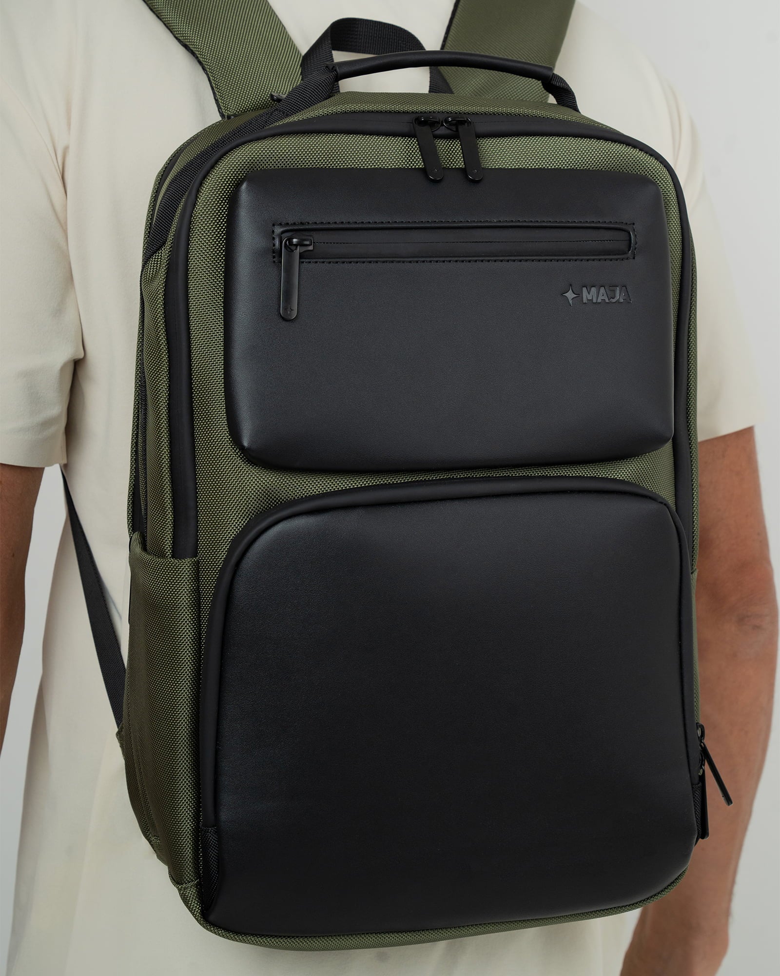 MAJA Ónix Formal Backpack 20 L