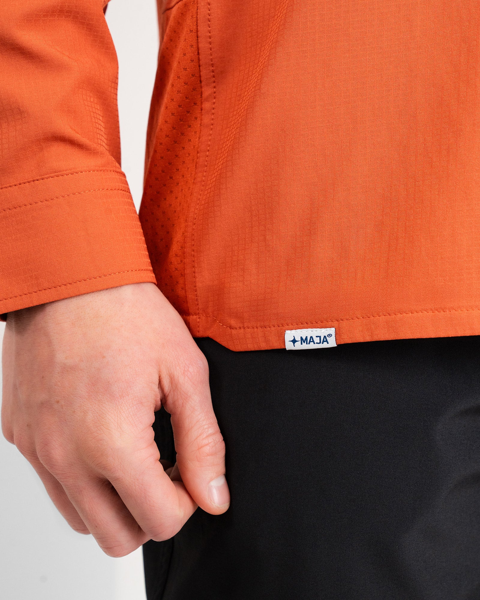 MAJA Outdoor Equipo Shirt