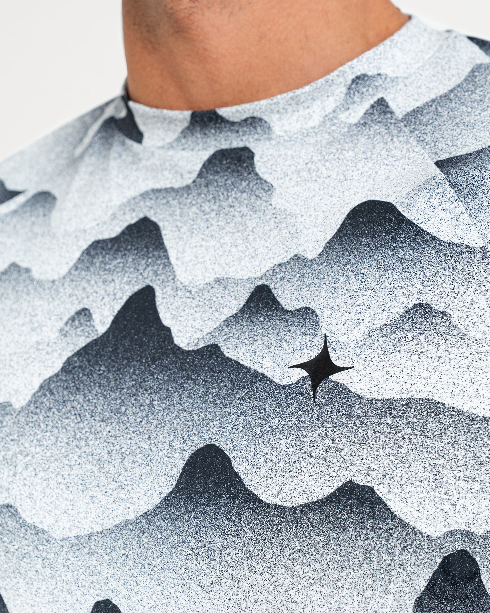 MAJA Sierra Madre Rashguard T-shirt